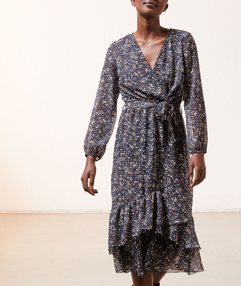Robe longue cache-cœur imprimé fleuri bleu marine.