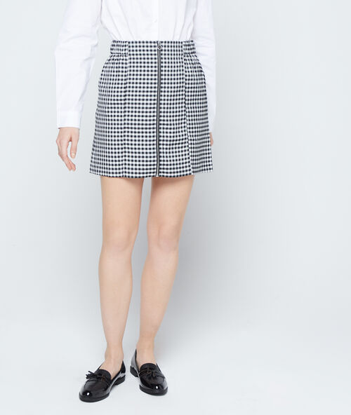 Falda estampado a cuadros vichy negro.