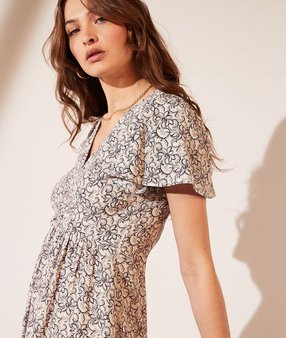 Vestido midi, estampado floral crudo.
