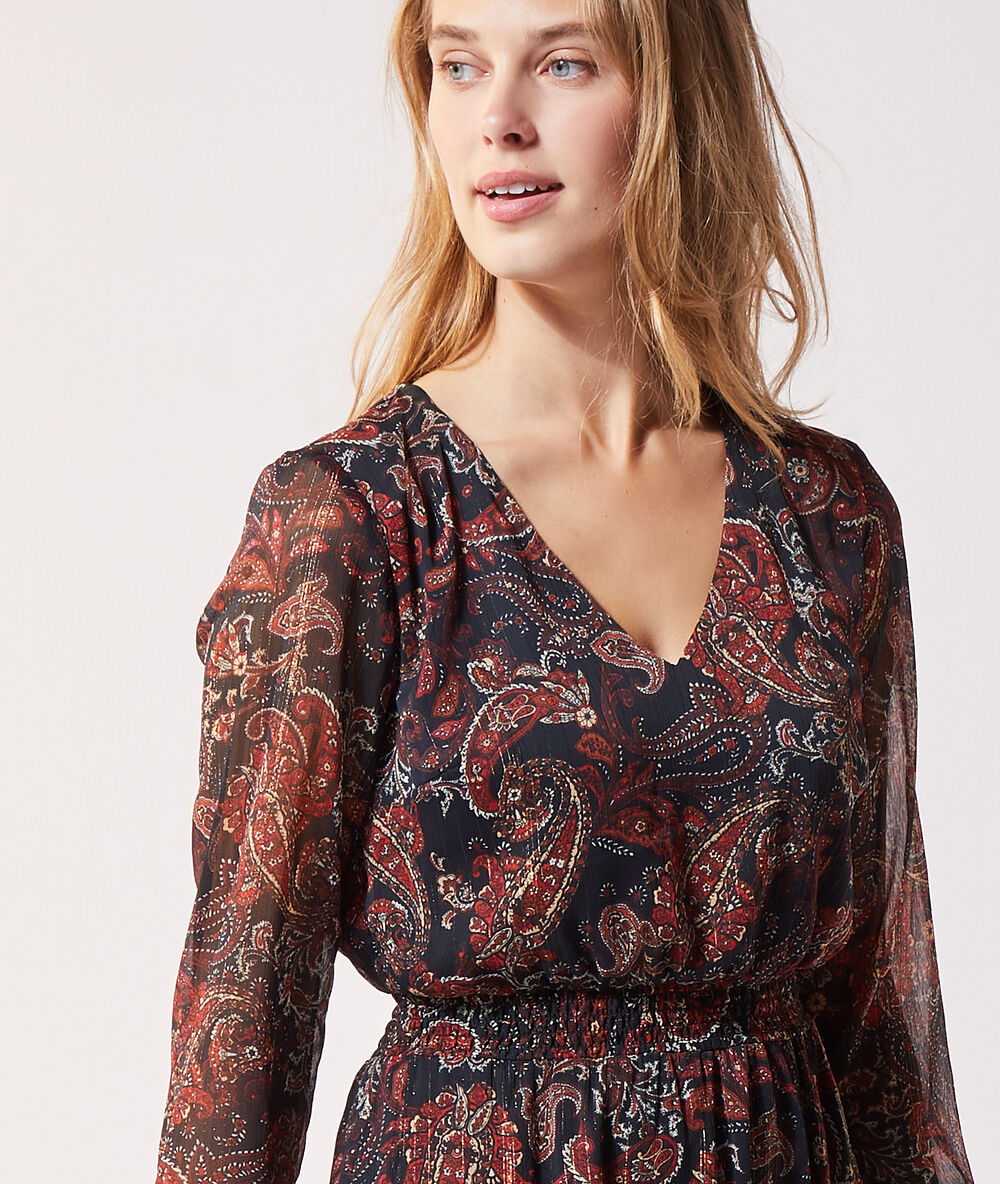 Robe imprimée col v noir.