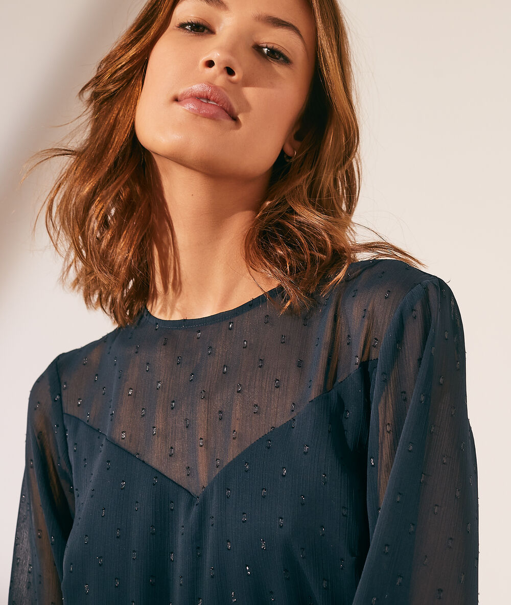Vestido tul plumetis azul marino.