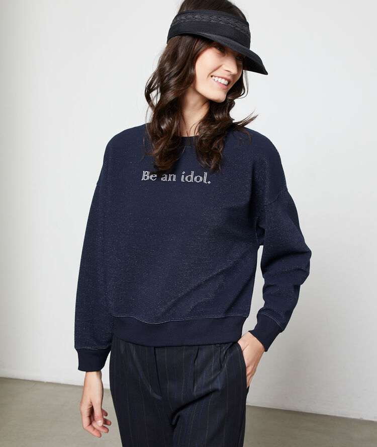 Sudadera ‘be an idol’ azul marino.