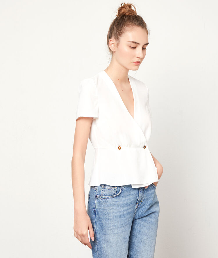 Blusa escote cruzado crudo.