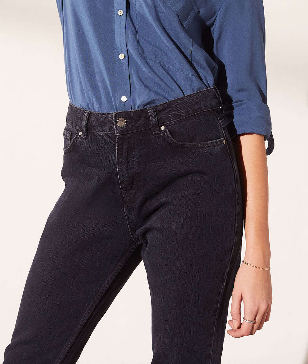 Pantalón vaquero recto bleu negro.