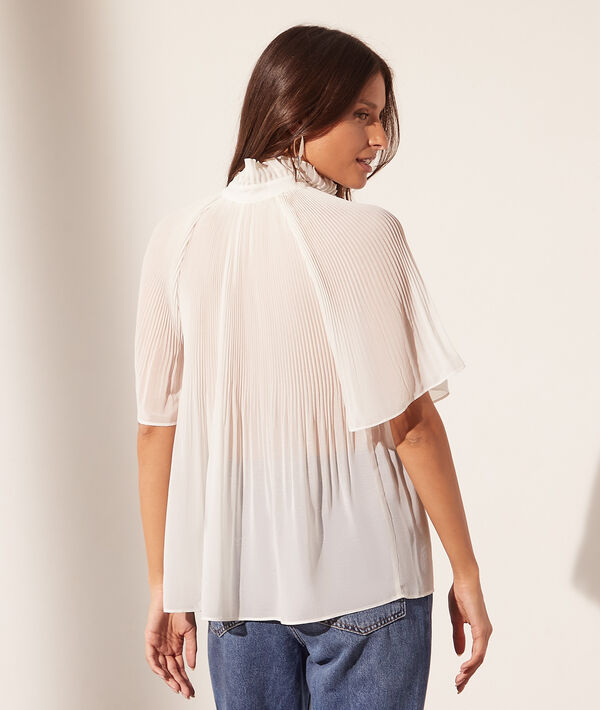 Blusa con lazada Blusa con lazada